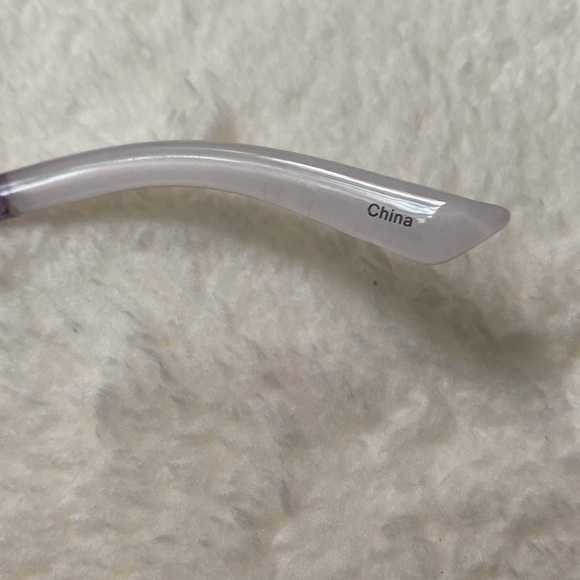 Jessica Simpson Sunglasses - Picture 8 of 8